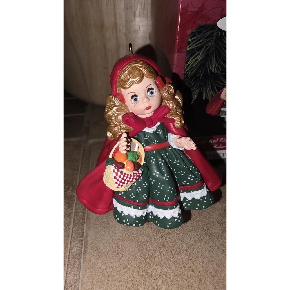 1991 97 Hallmark Keepsake Ornament Little Red Riding Hood Madame Alexander INBOX